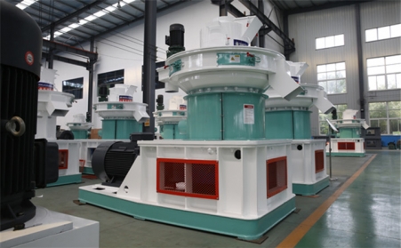 生物質鍋爐燒生物質顆粒燃料比天然氣鍋爐每天要節省近七成費用！